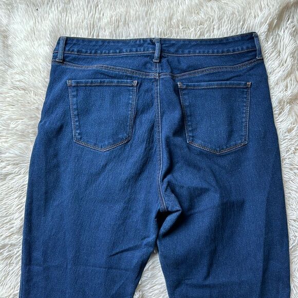 Gloria Vanderbilt Straight Leg Dark Wash Jeans Size 16 - Picture 6 of 6